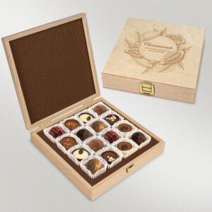 Pralinen von Hermann Donnik 16 Stück in einer Holzbox